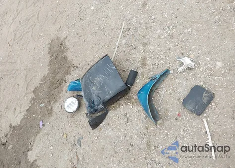 2014 Nissan Versa Note Sv z USA, uszkodzony, nr VIN 3N1CE2CPXEL428867